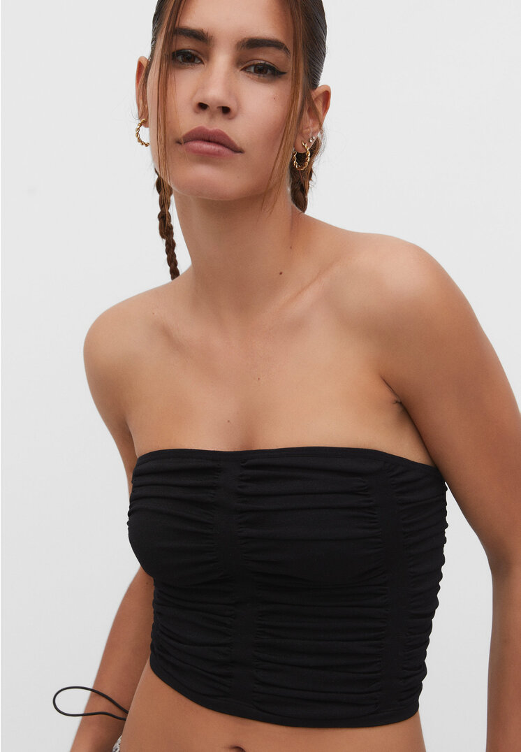 

Stradivarius Bandeau-Top mit Raffungen Schwarz M