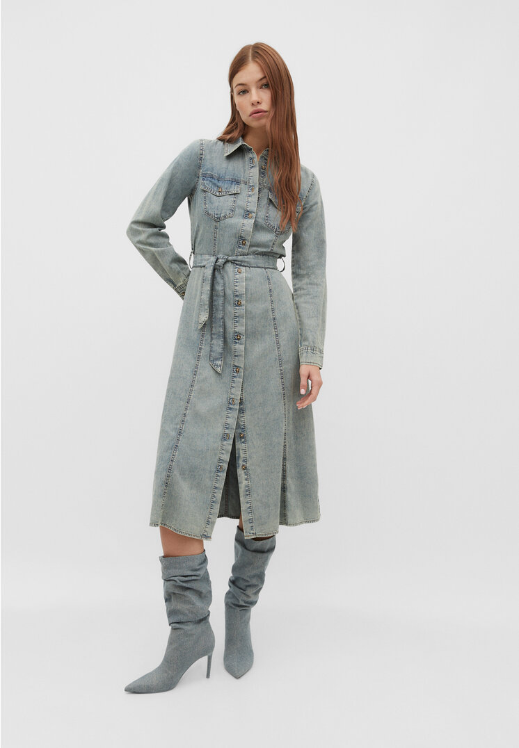 

Stradivarius Jeansowa szmizjerka średniej długości Denim M