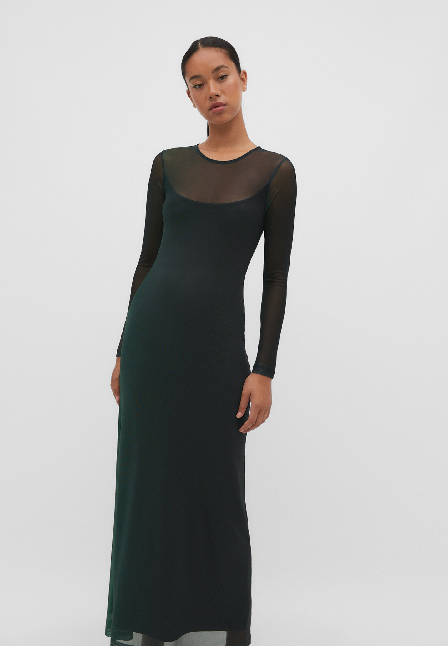 Vestido tul 2025 flock stradivarius