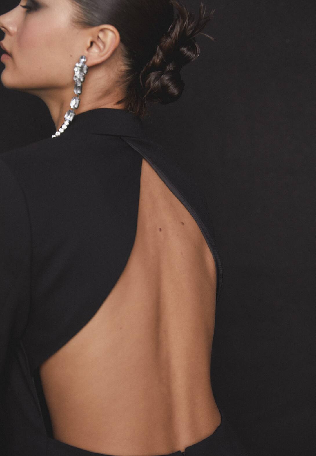Derin sırt dekolteli blazer tulum