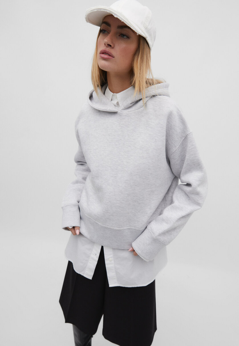 Basic sweatshirt med hætte
