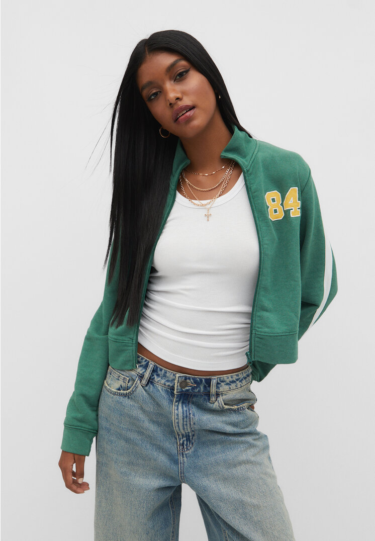 

Stradivarius Dopasowana bluza sportowa z efektem sprania Butelkowo-zielony XS