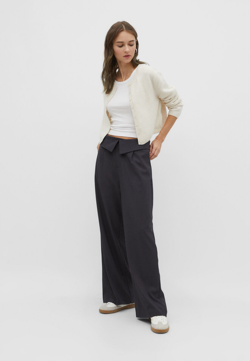 Trousers with darts and turn-down waist