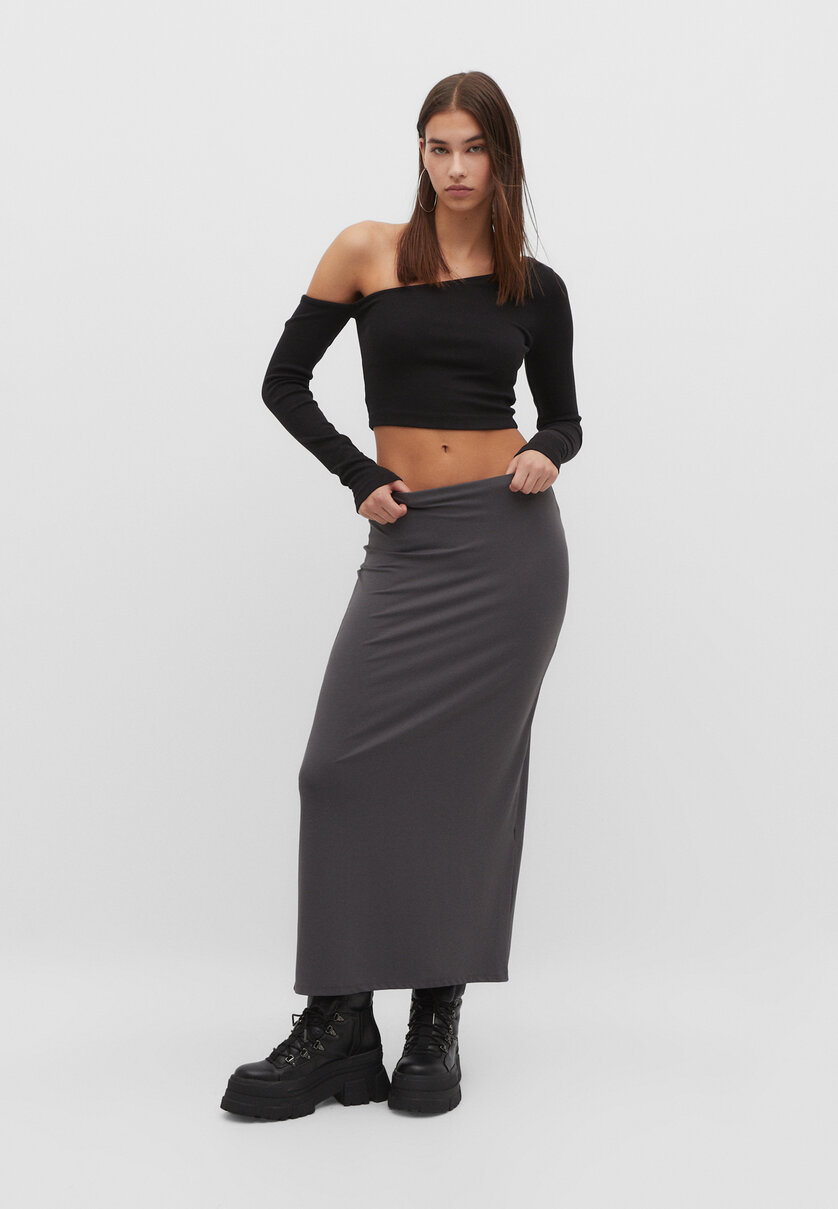 Long polyamide skirt