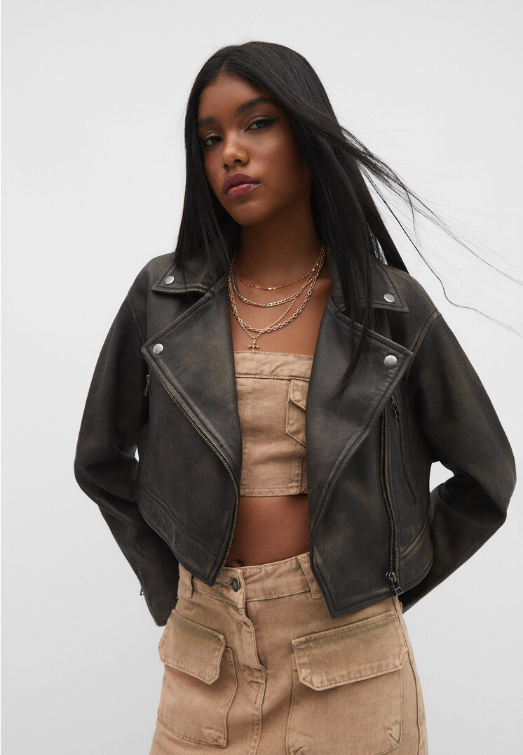 

Stradivarius Bikerjacke aus Leder im Vintagelook Grau S