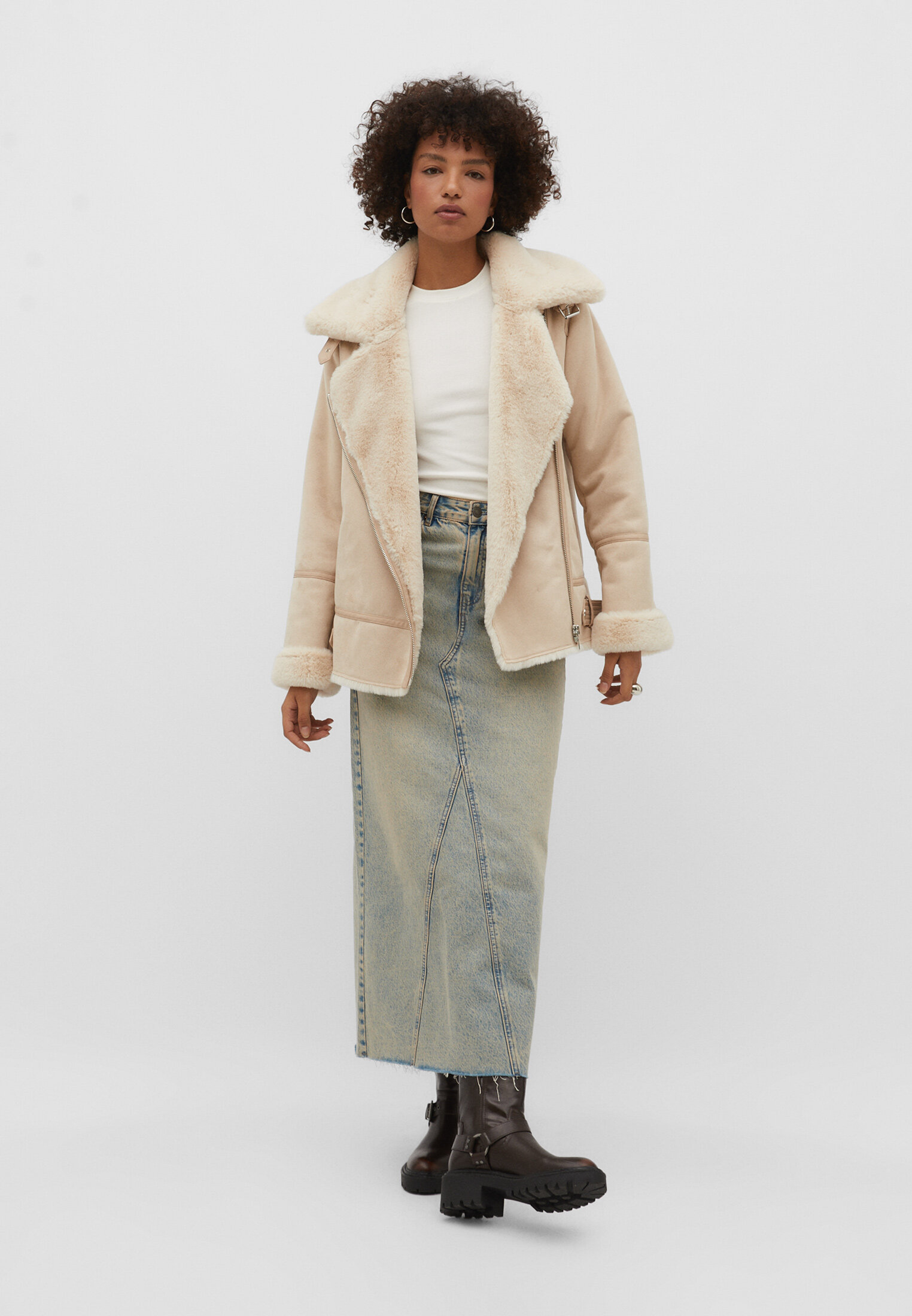 Faux fur store jacket stradivarius