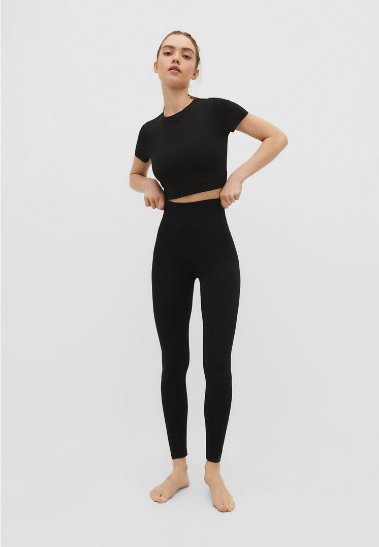 

Stradivarius Sportleggins Soft Touch Schwarz XS