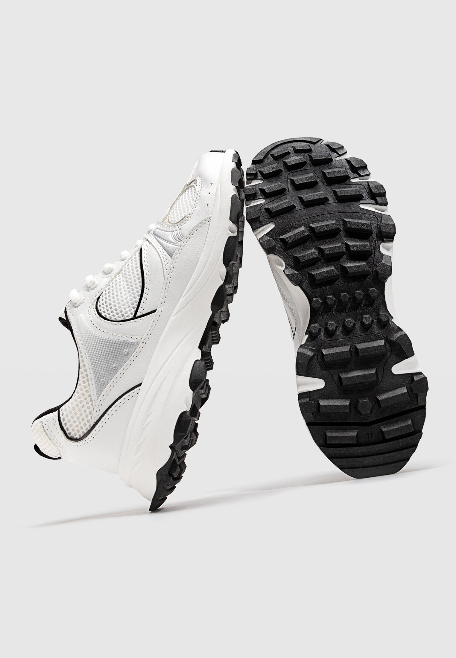 New balance verdes mujer deals stradivarius
