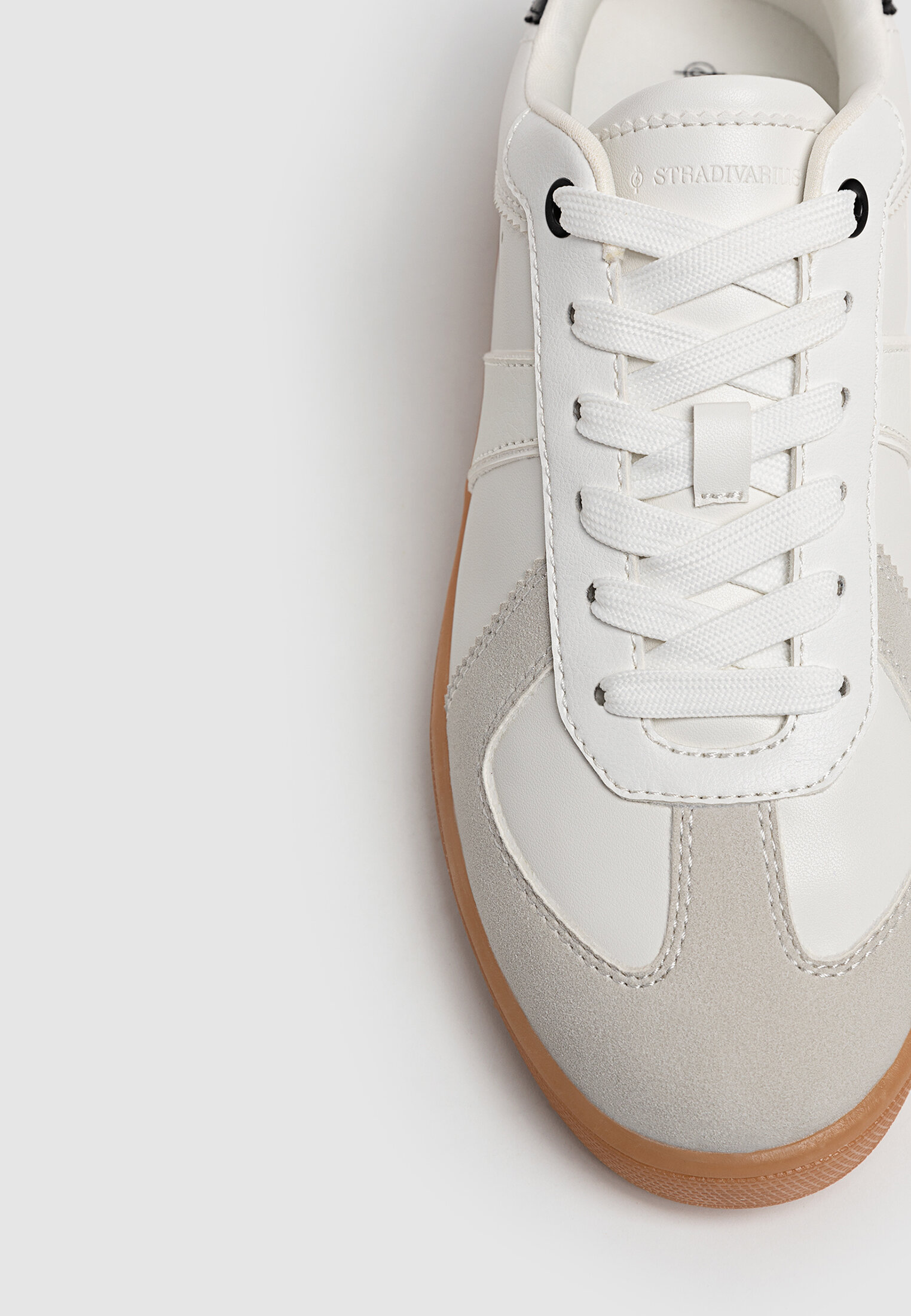 Baskets casual r tro null femme Stradivarius Luxembourg