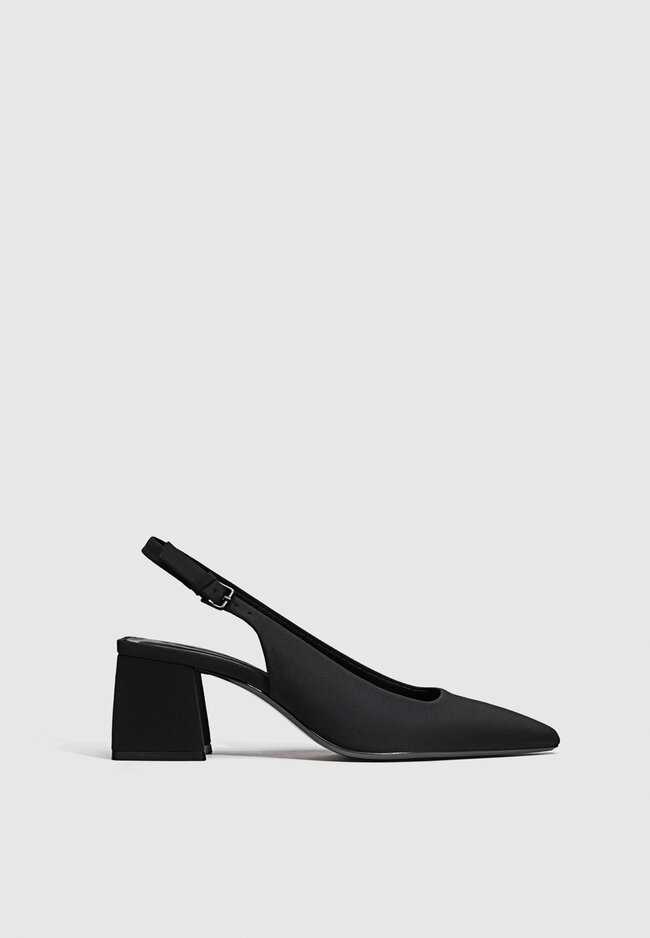 

Stradivarius Buty na obcasie bez pięty Czarny 38