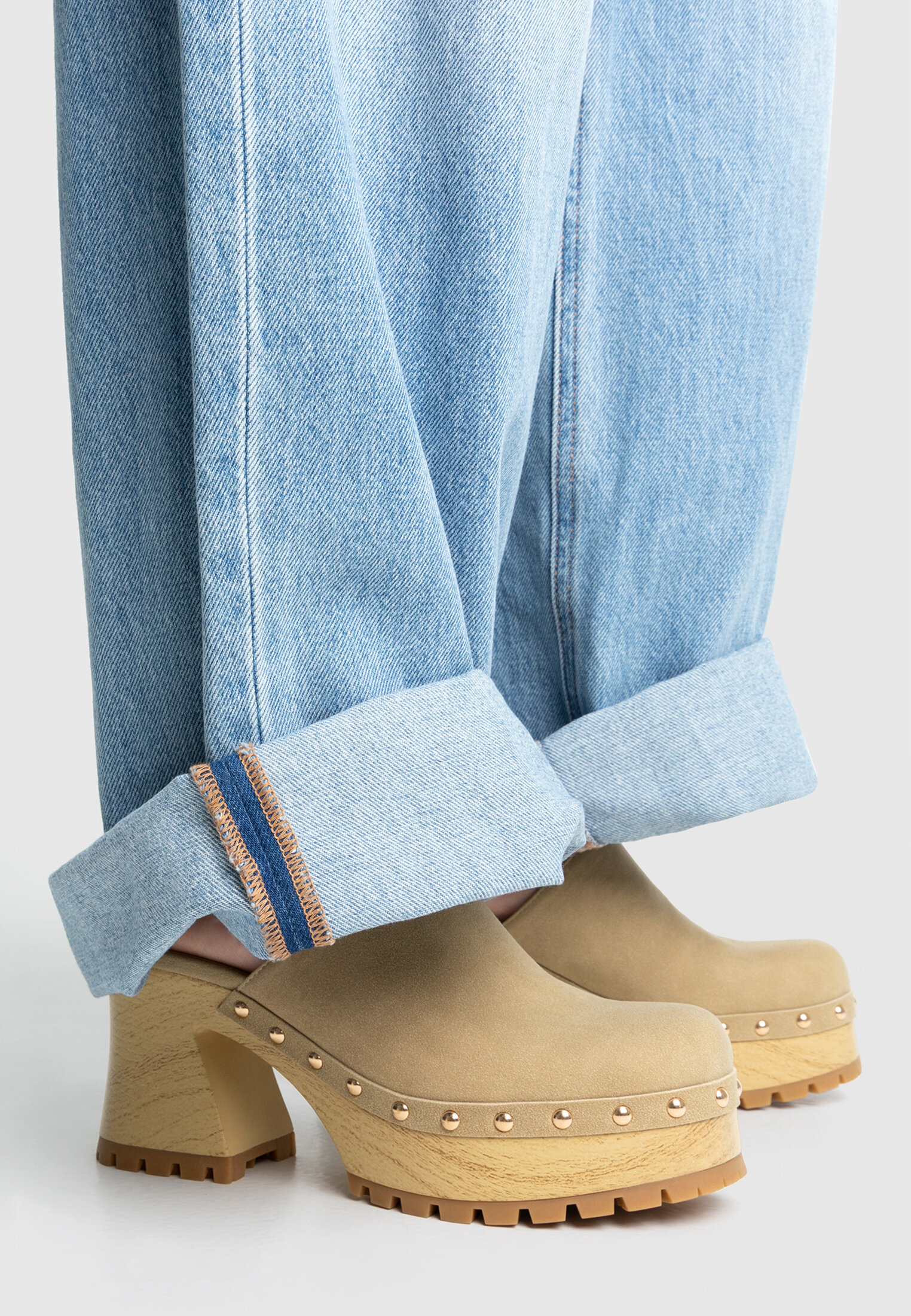 Womens fashion clogs store