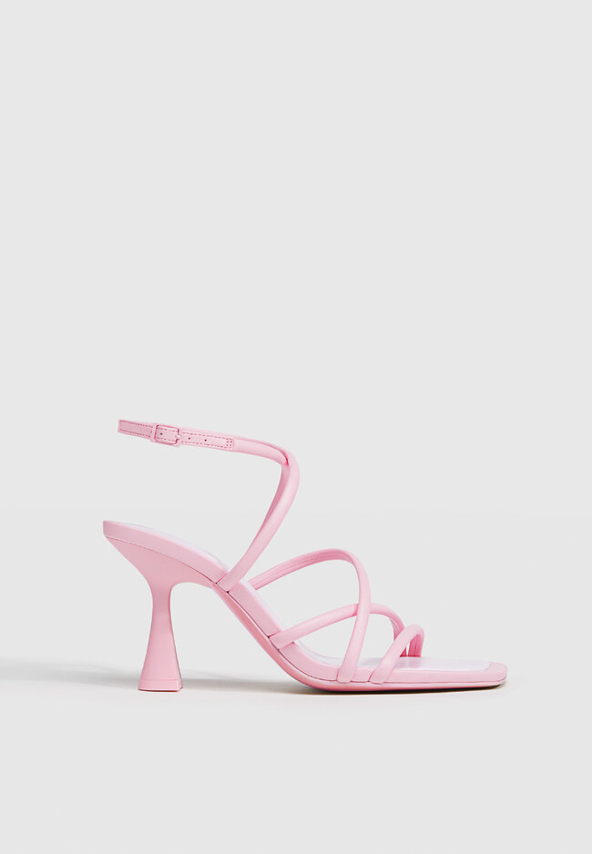 Strappy deals heels canada