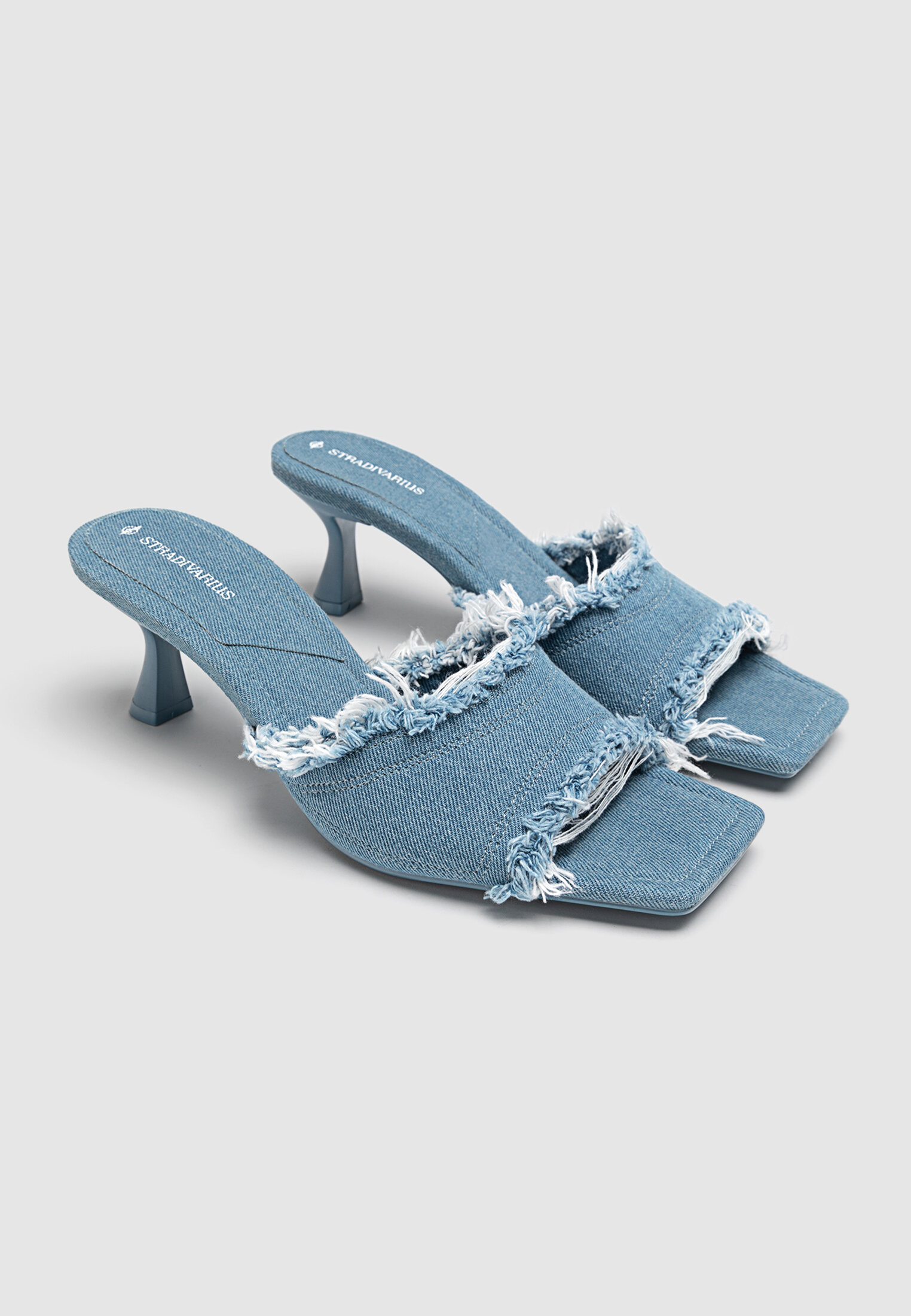 Mules femme stradivarius best sale