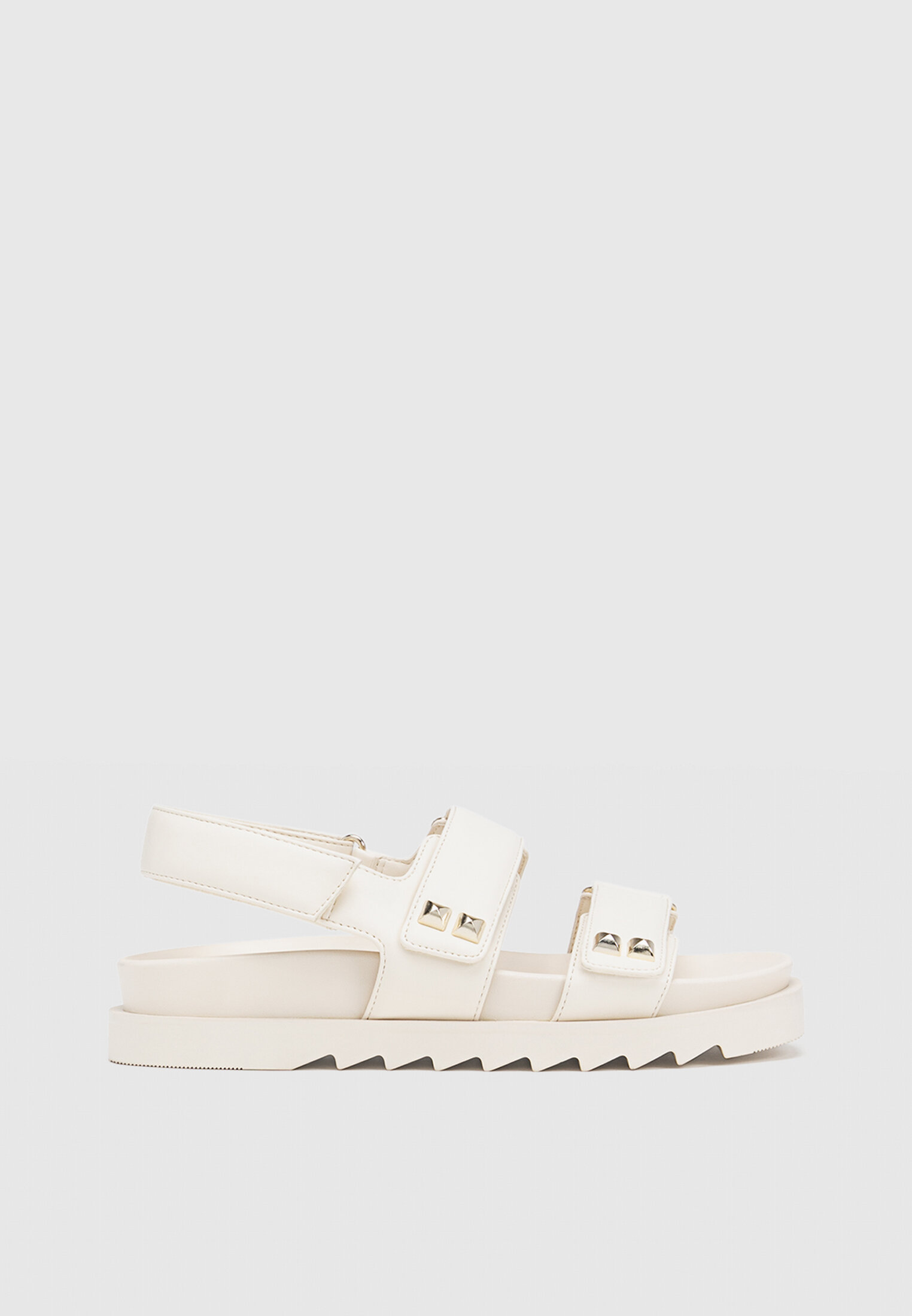 Flat sandals shop