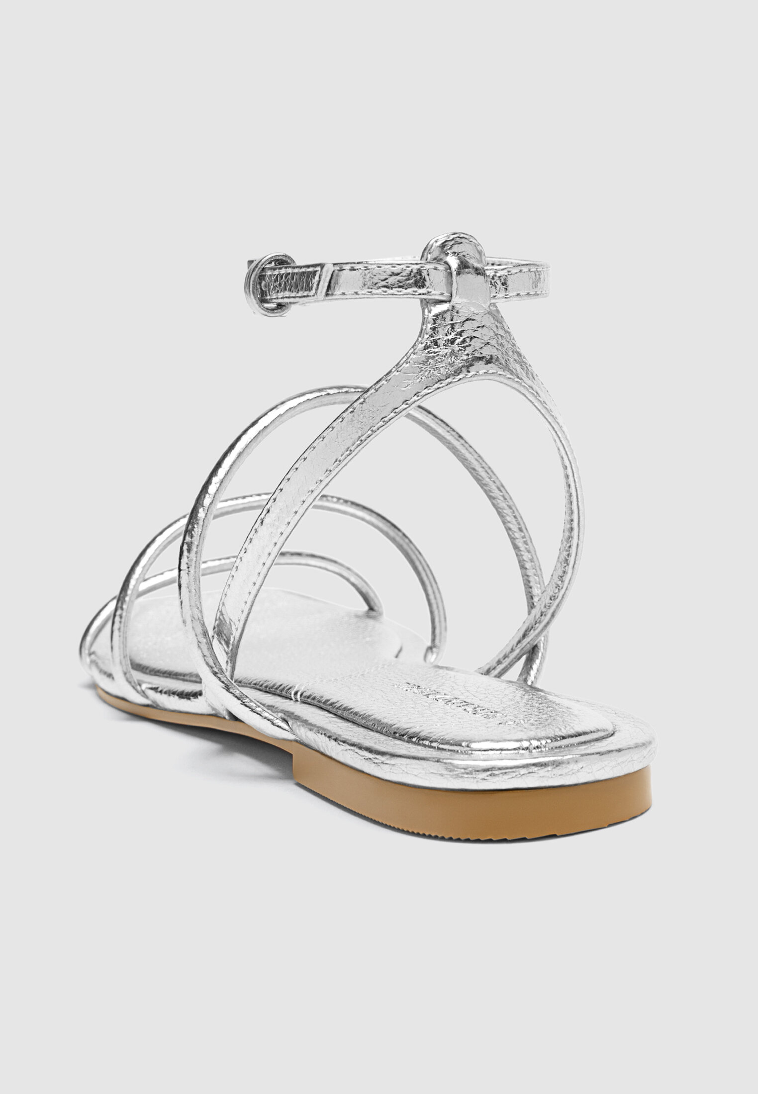 Flat sandals with tied straps Women s fashion Stradivarius