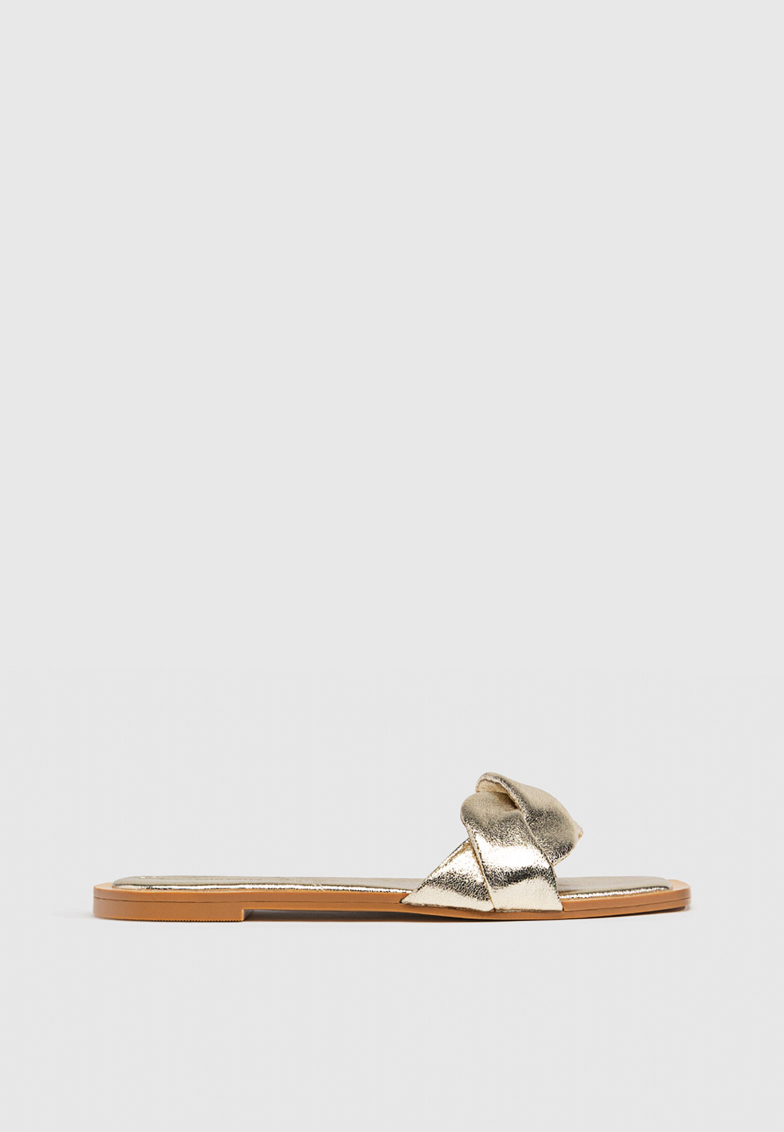 Sandalias trenzadas stradivarius 2025