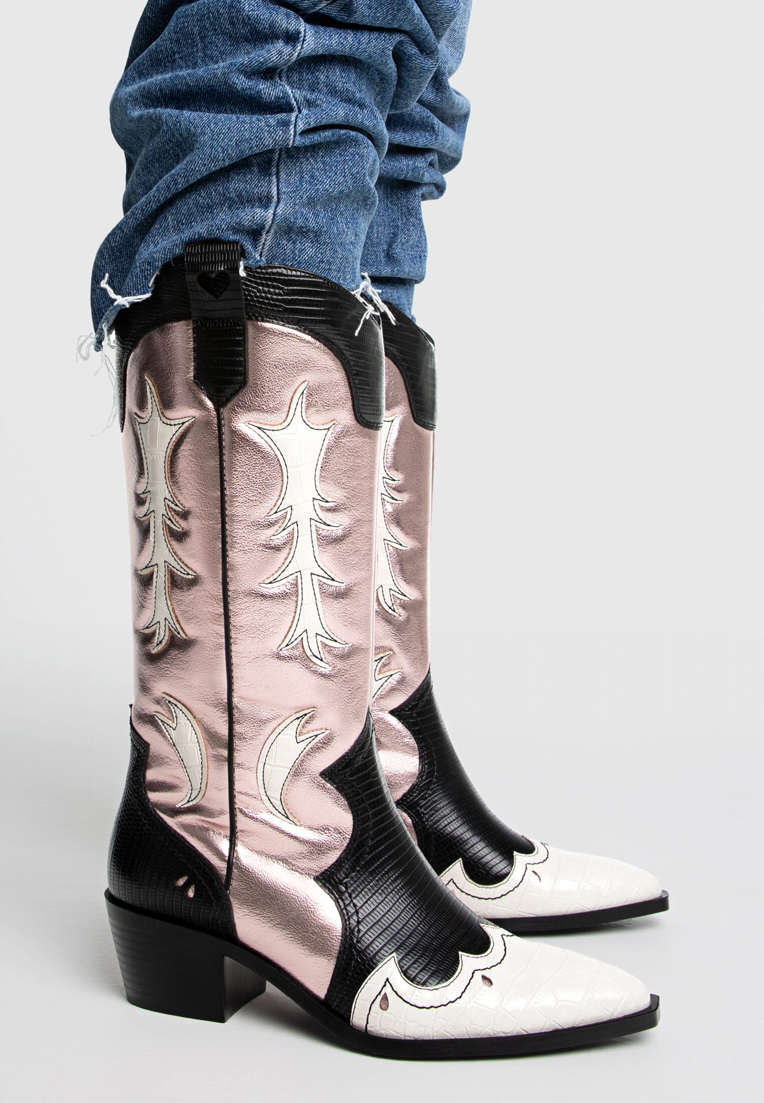 Stradivarius best sale botas cowboy