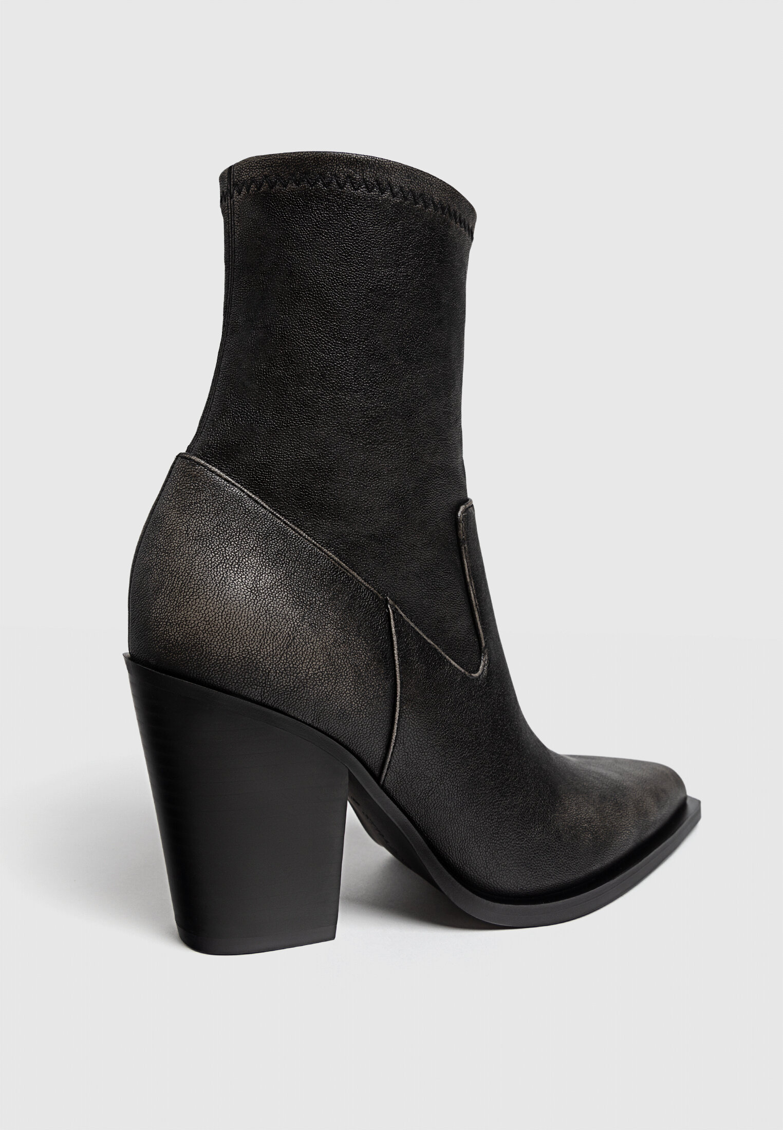Stradivarius leopard clearance boots