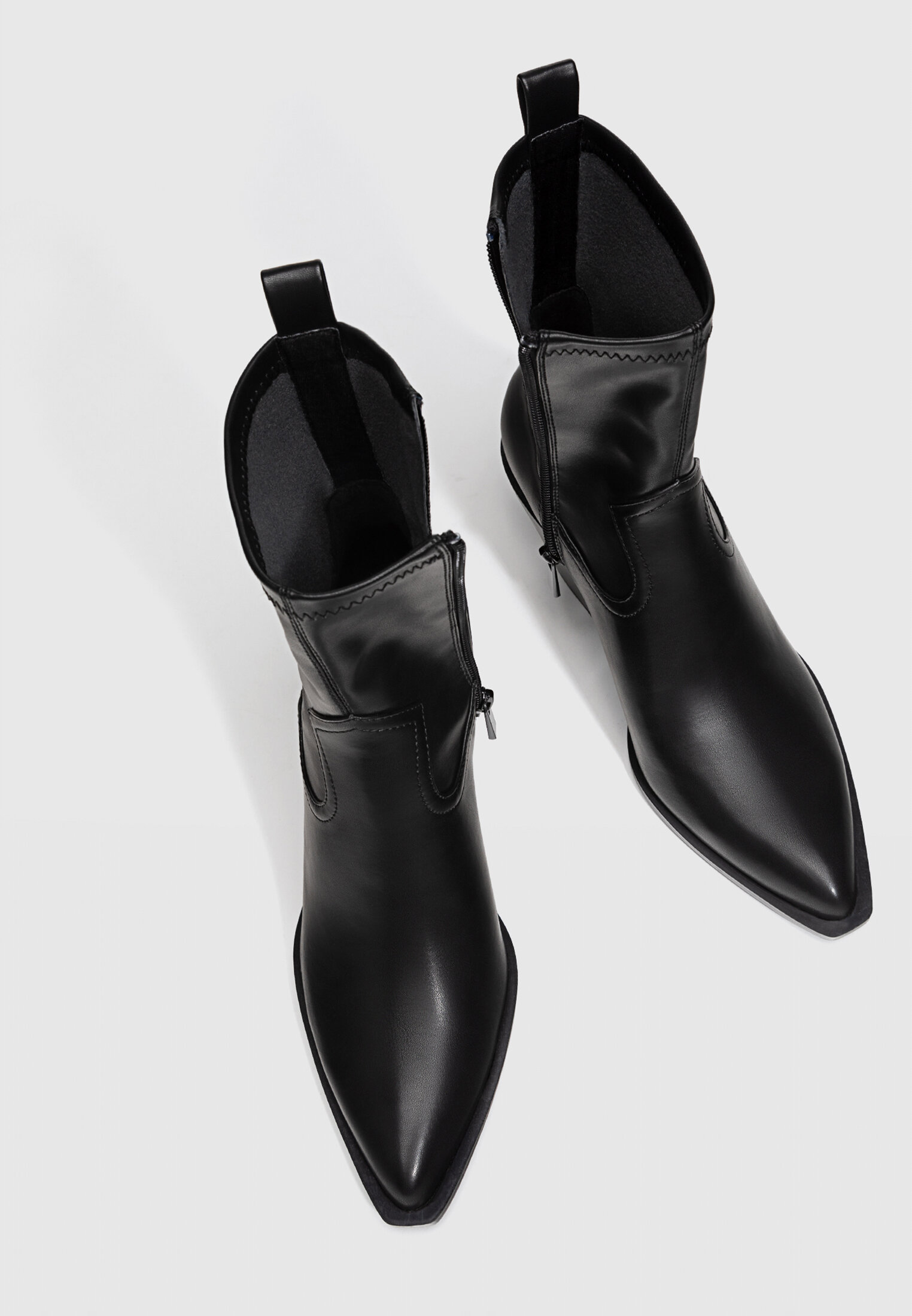 Botins tal cowboy Stradivarius Espanya