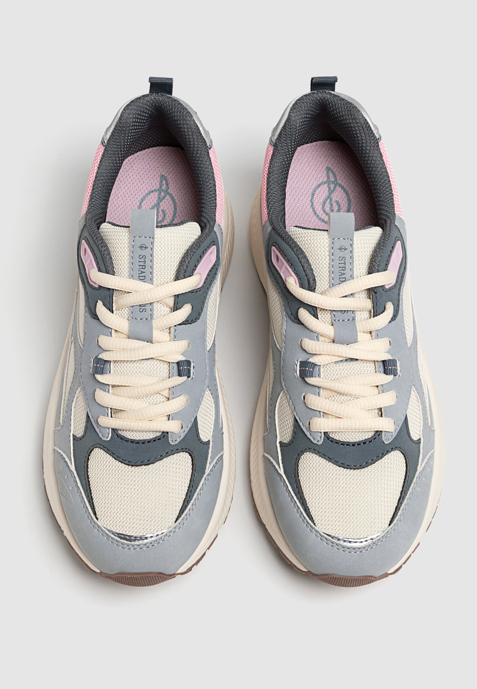 Sneakers stradivarius sale