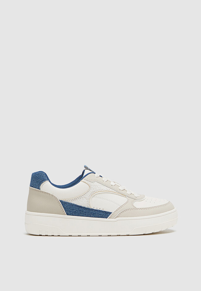 

Stradivarius Sneaker mit Denimkontrastfarbe Denimblau 37