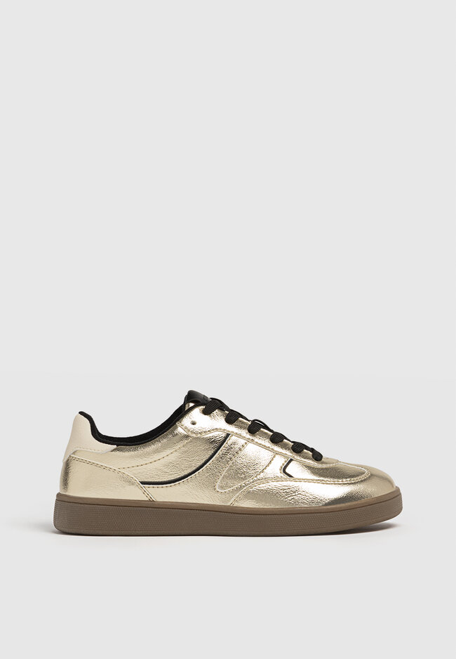 Stradivarius Casual-Sneaker im Retrolook GOLD 35