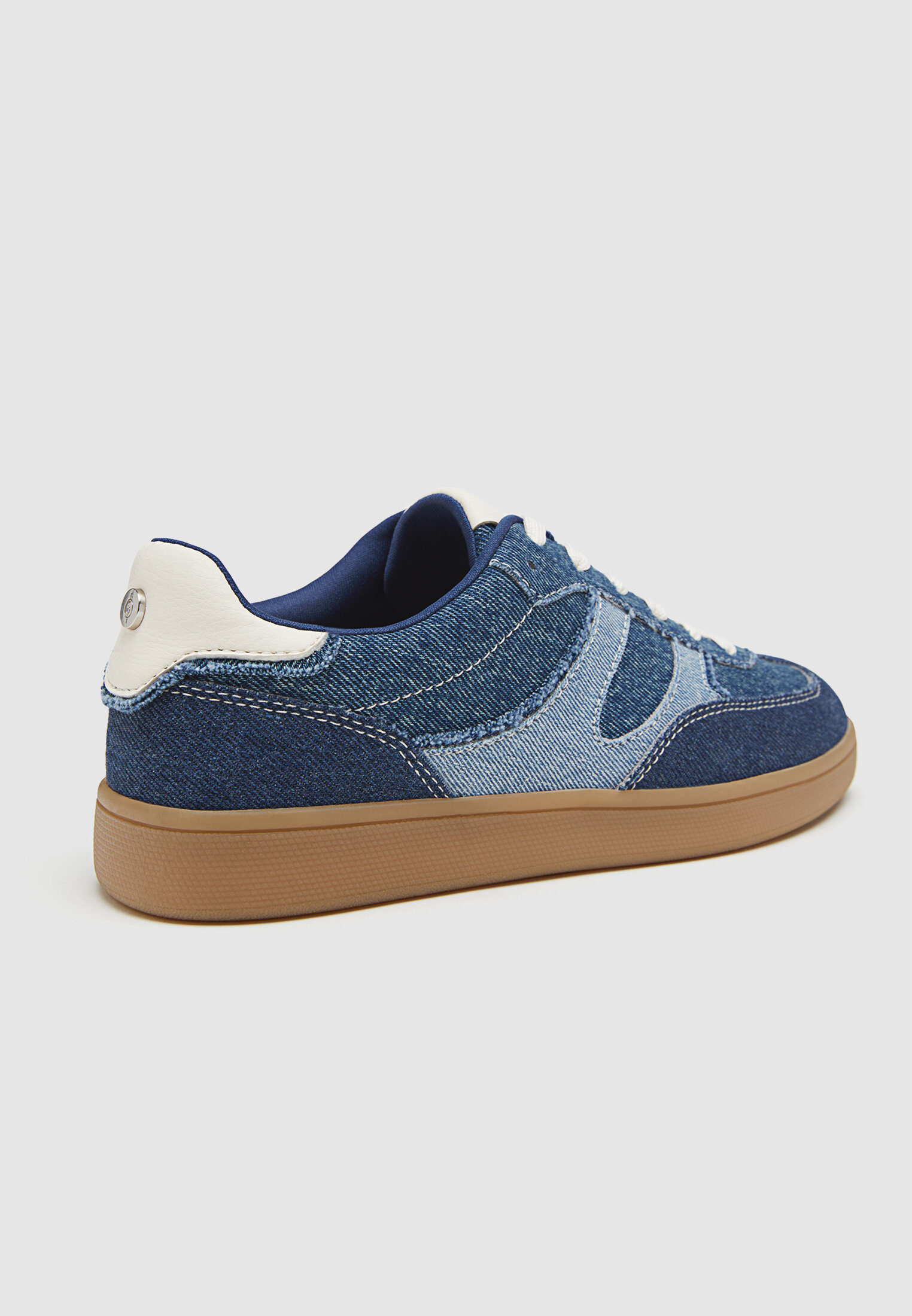 Casual retro denim trainers