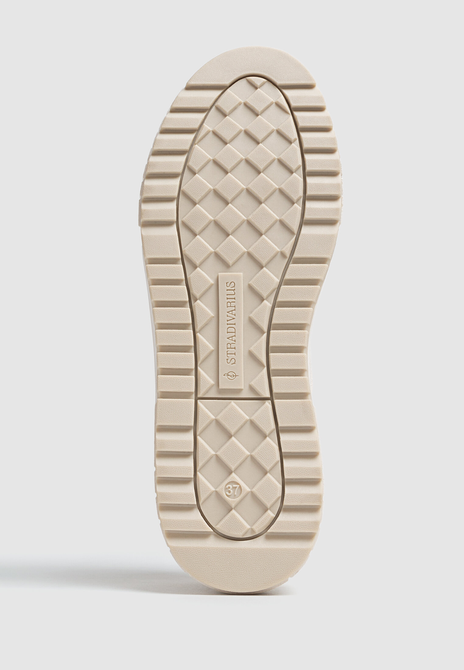 Stradivarius zapatillas hotsell blancas
