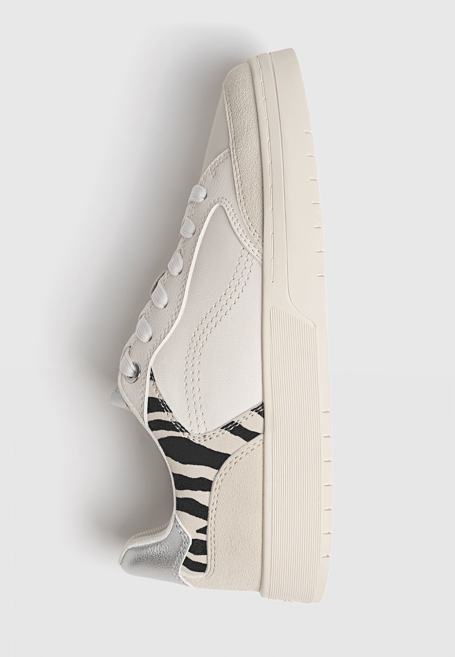 Casual contrast trainers