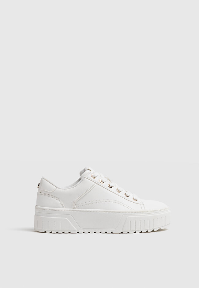 White flatform trainers Women s fashion Stradivarius Viet Nam