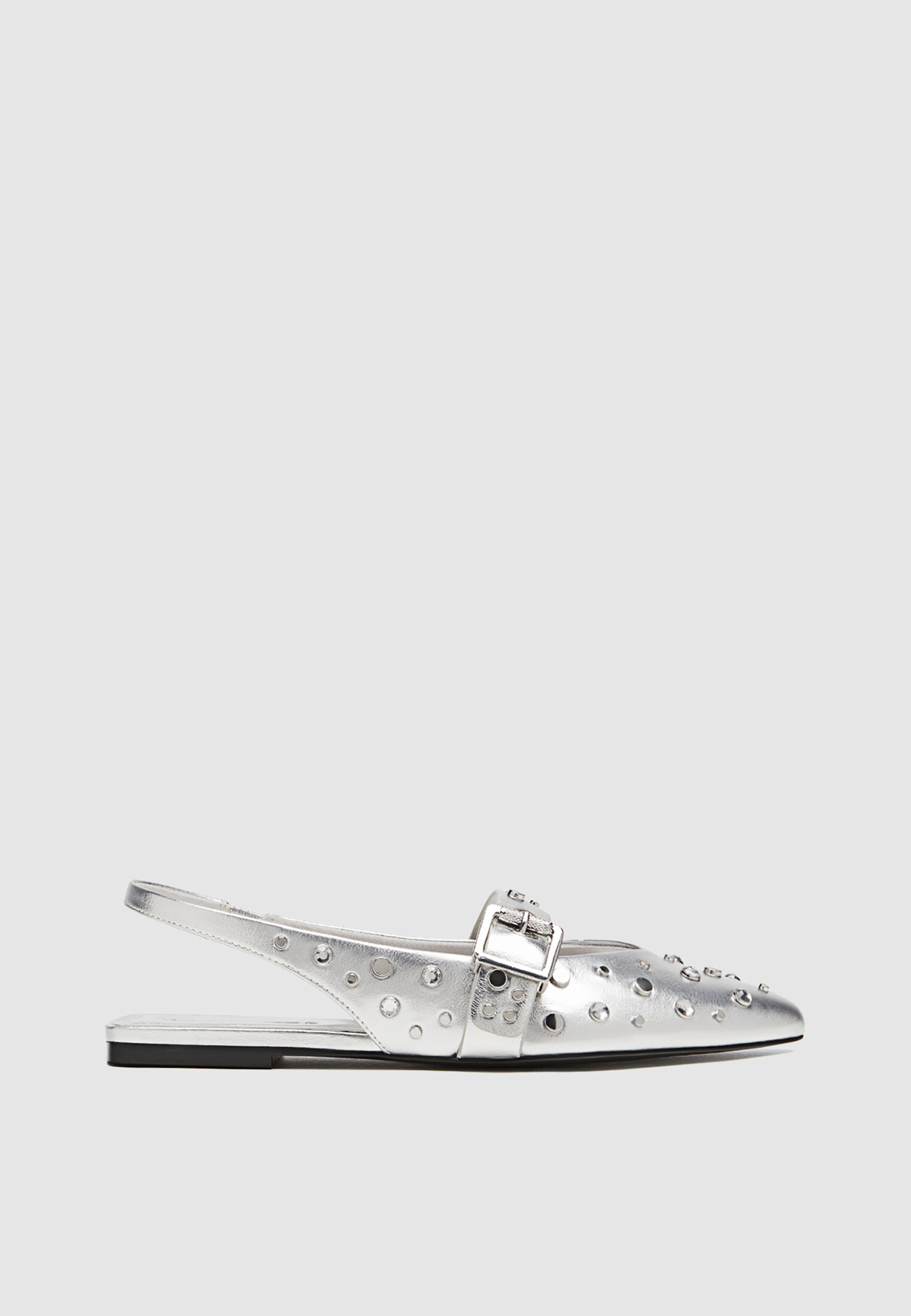 Flat discount shoes stradivarius