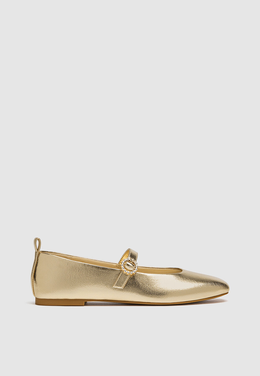 Stradivarius stivali 2018 online