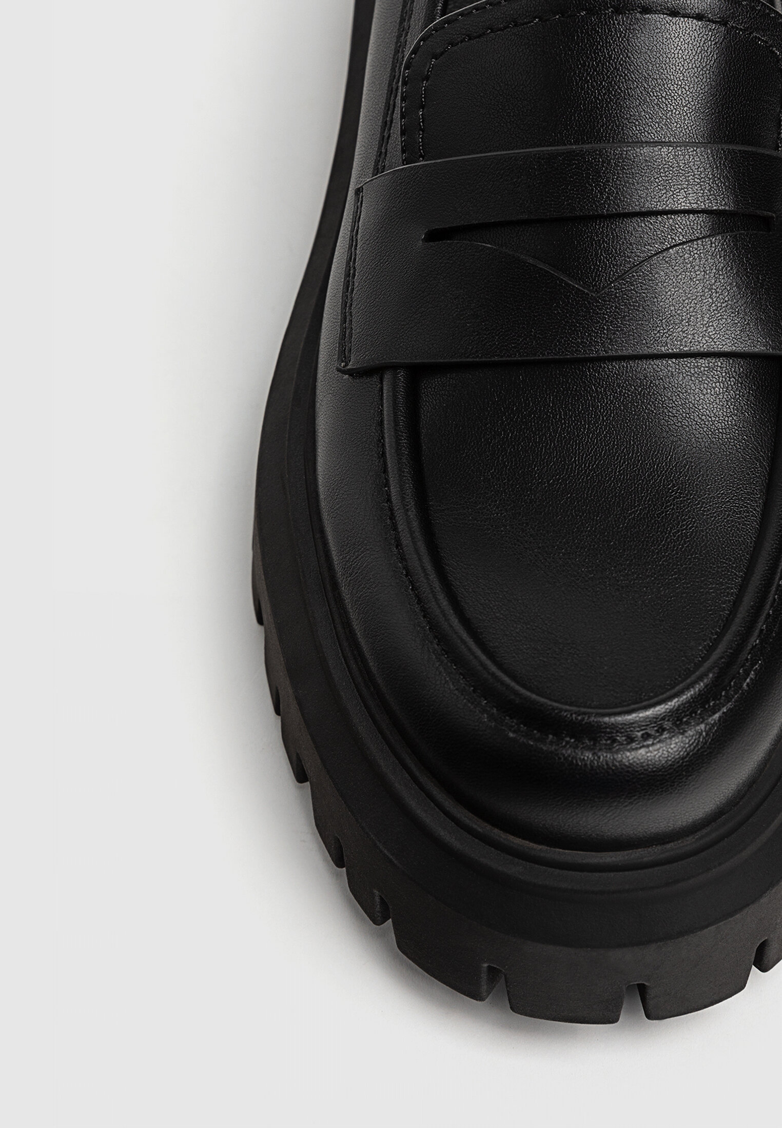 Mocassin top femme stradivarius