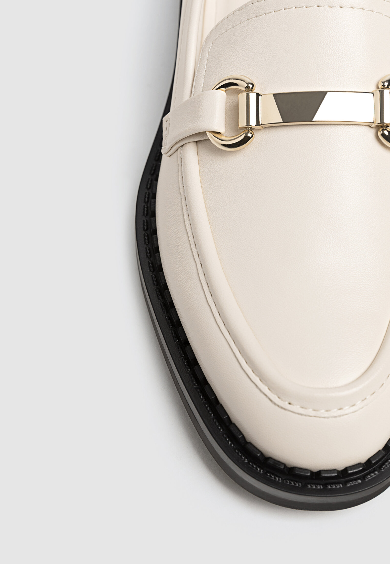 White penny best sale loafer