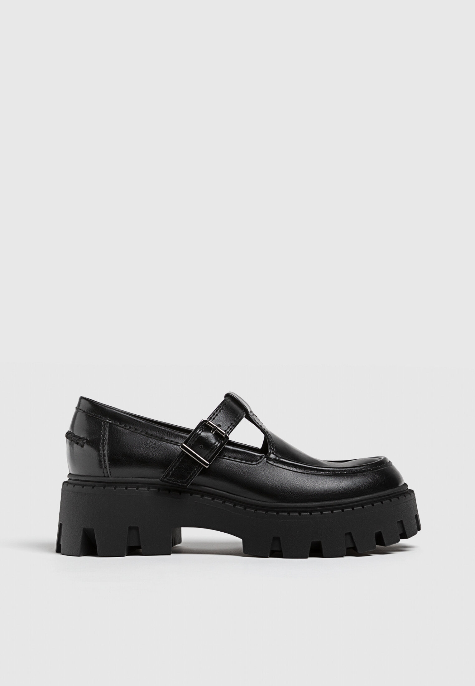 Stradivarius shoes cheap
