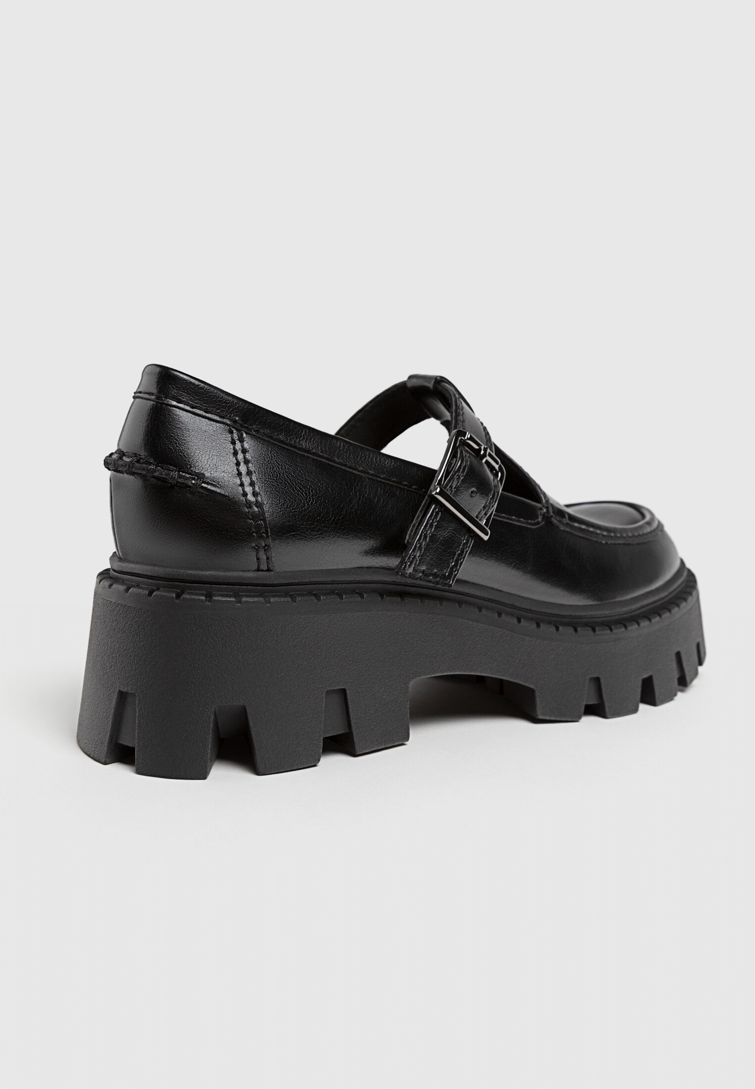 Zapatos planos mujer stradivarius deals