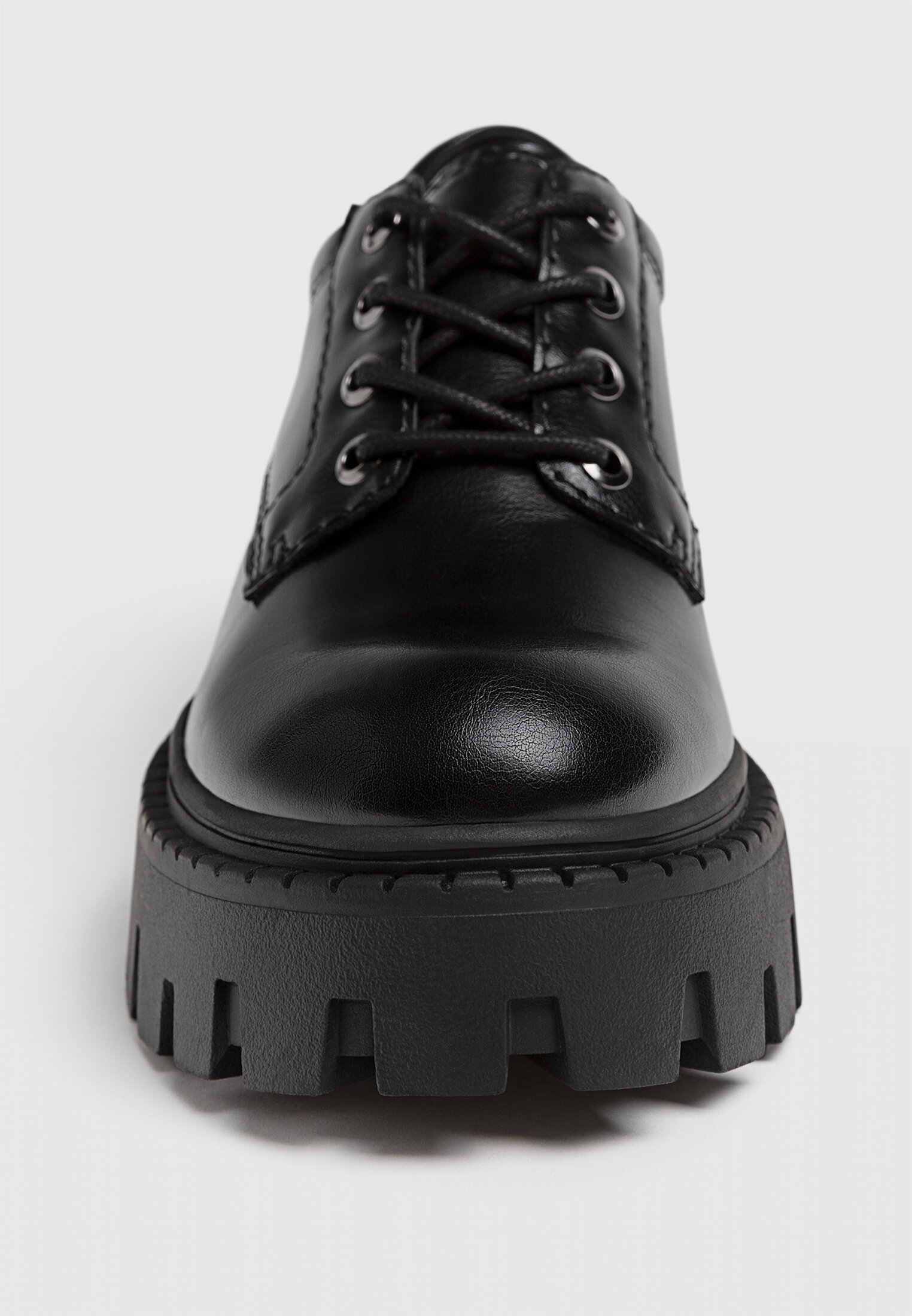 Derbies stradivarius outlet