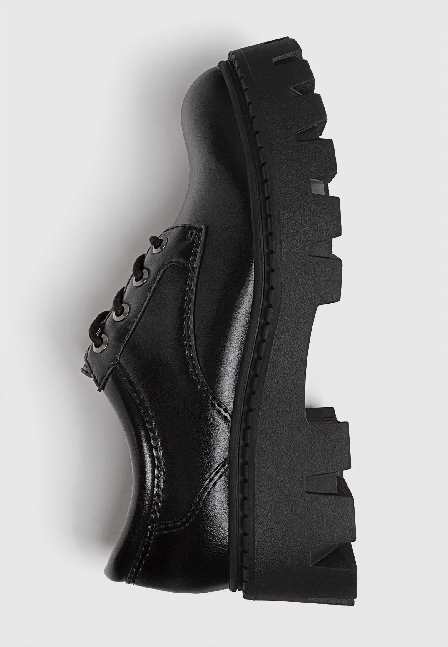 Stradivarius on sale georgia shoes