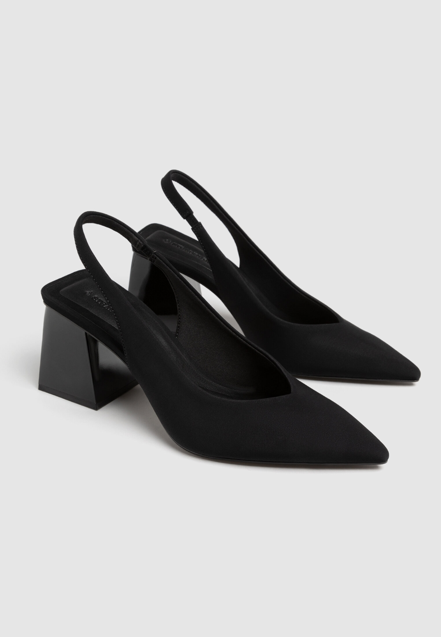 Stradivarius zapatos sales mujer tacon