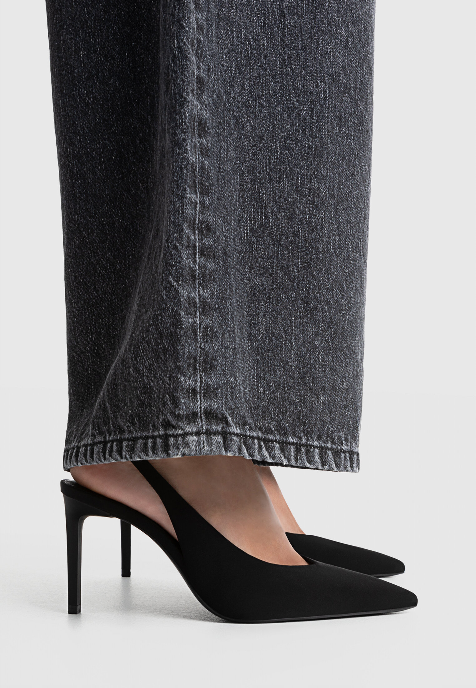 Heeled slingback shoes Women s fashion Stradivarius Republic