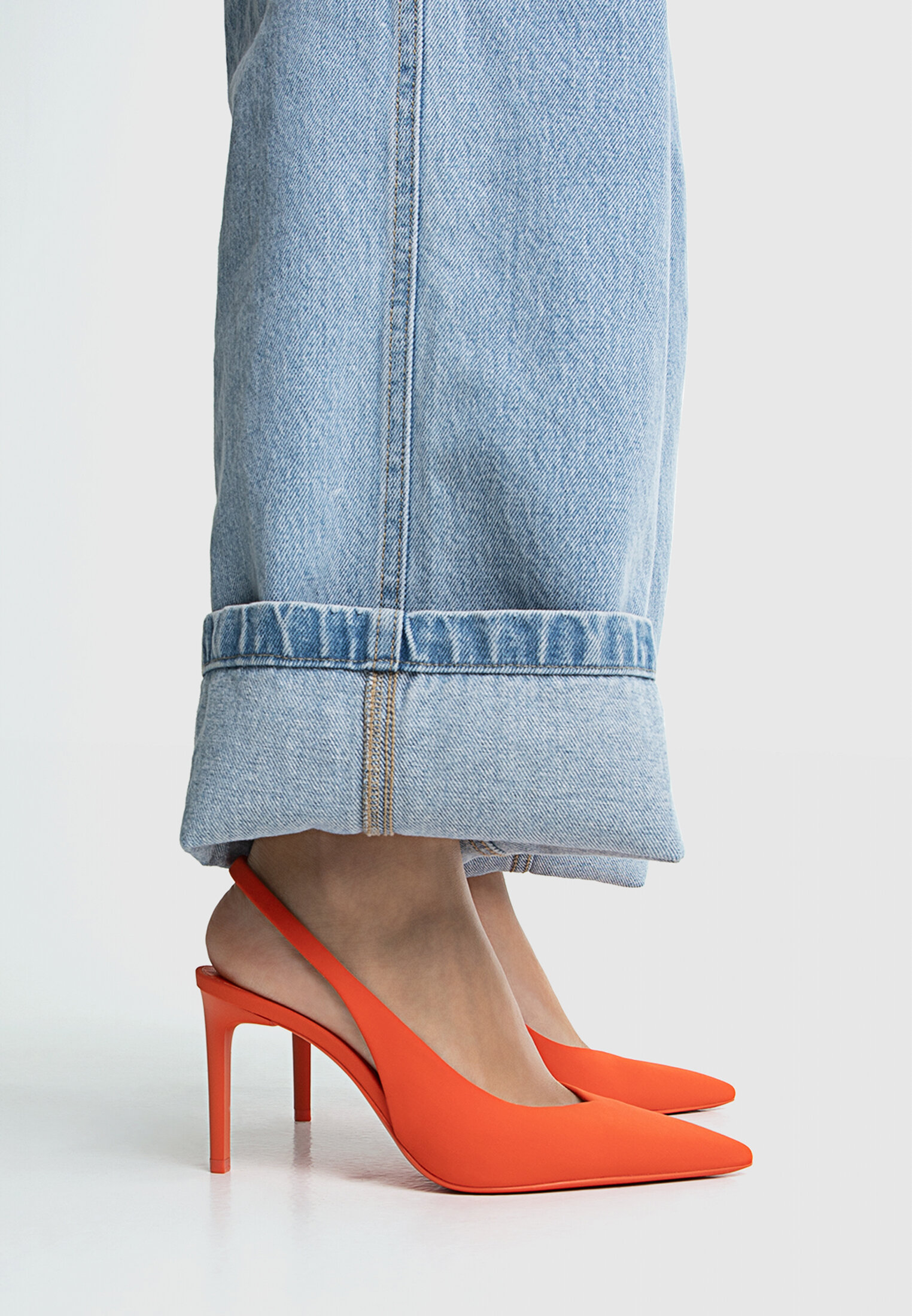 Stradivarius slingback sales