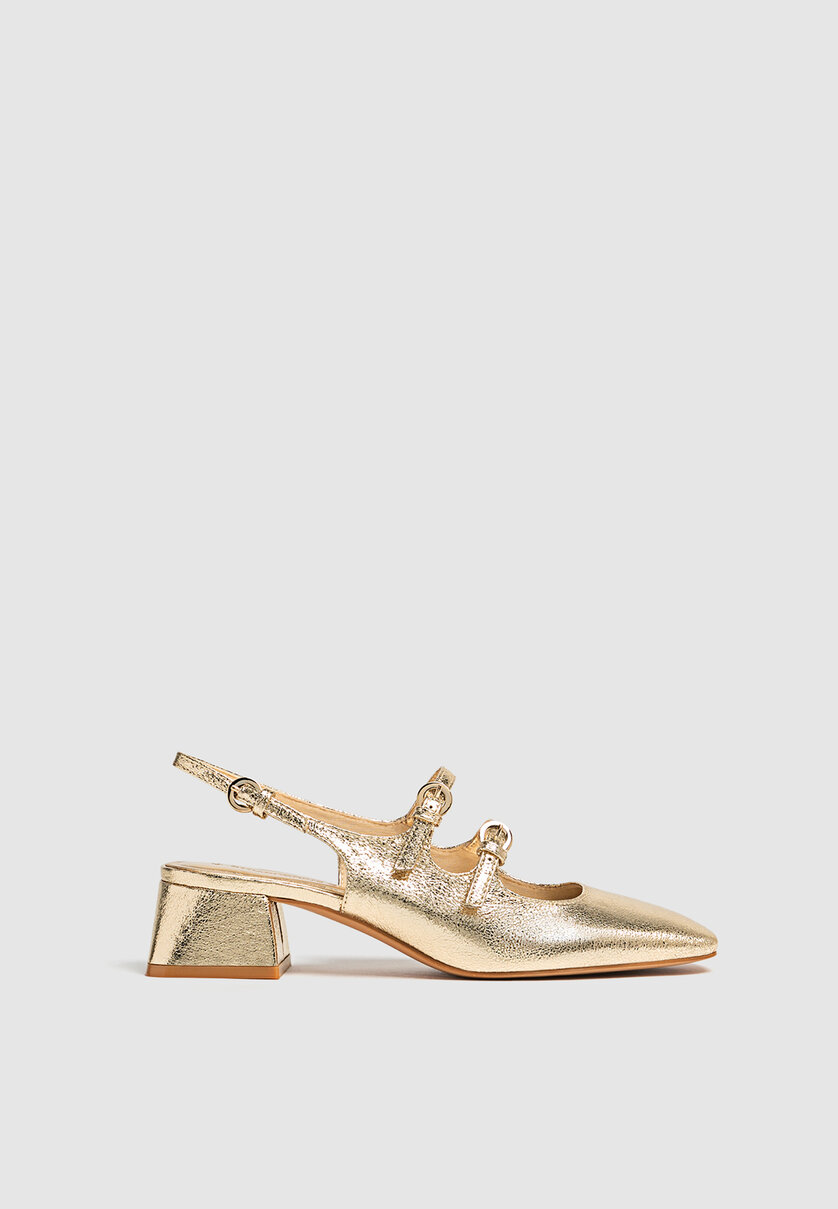 Zapatos dorados stradivarius discount