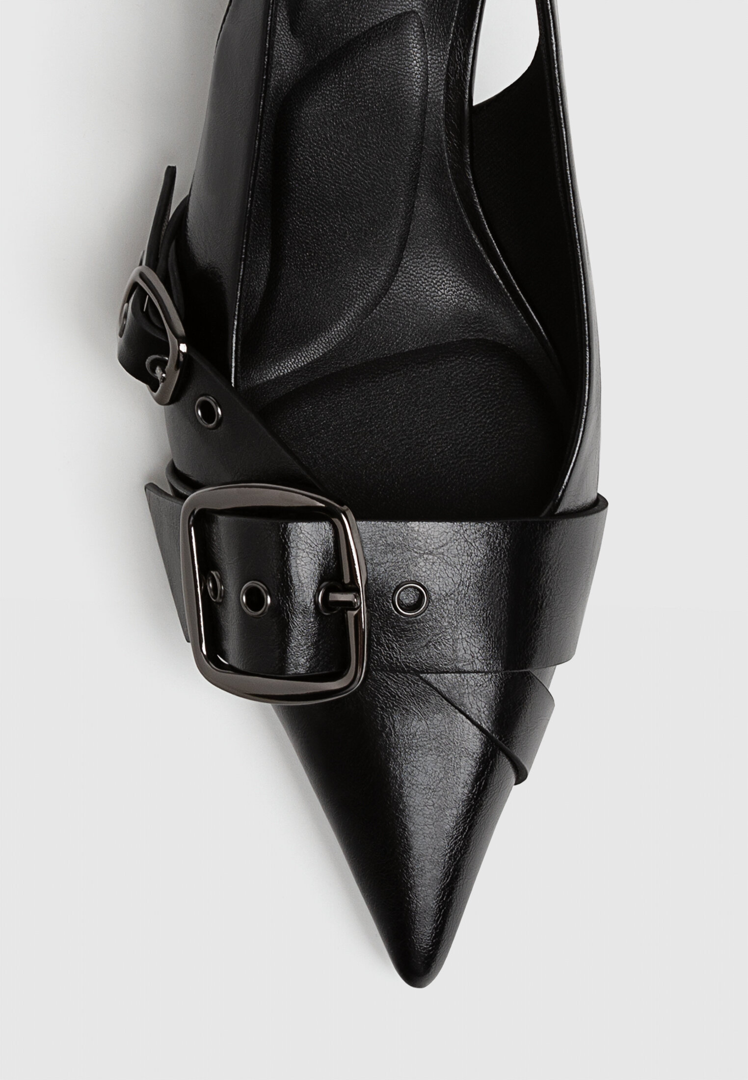 Zapatos negros sale stradivarius
