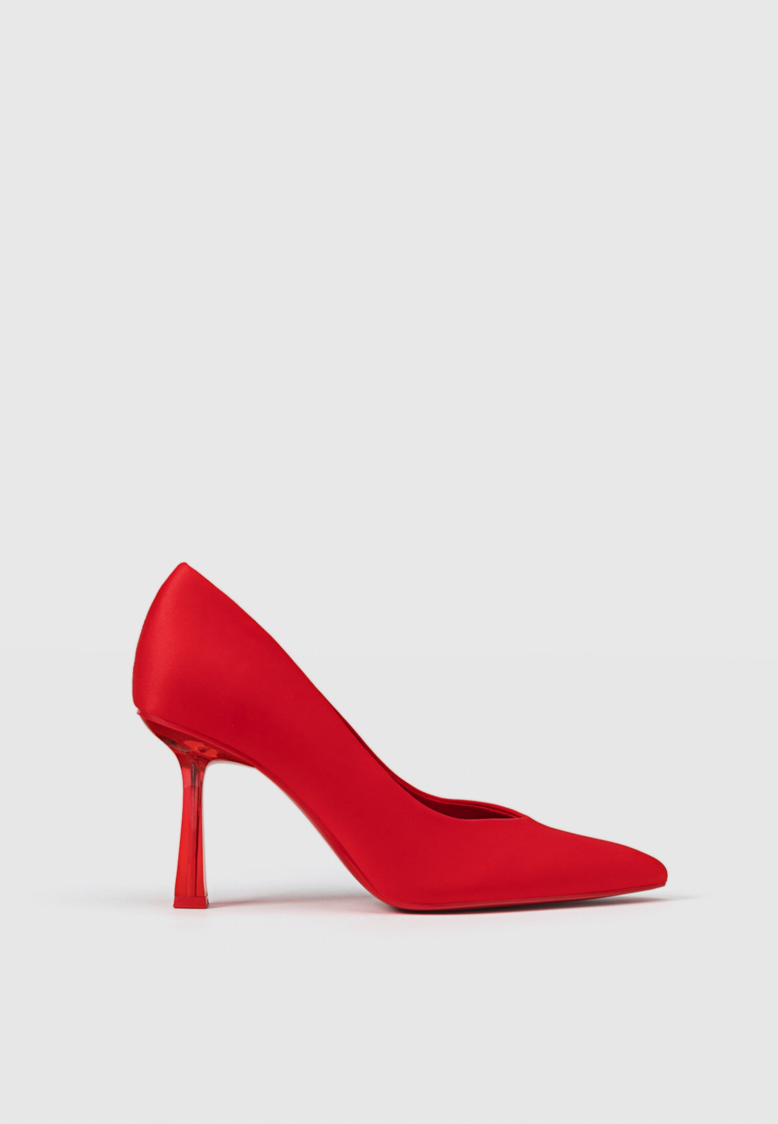 Methacrylate heels store