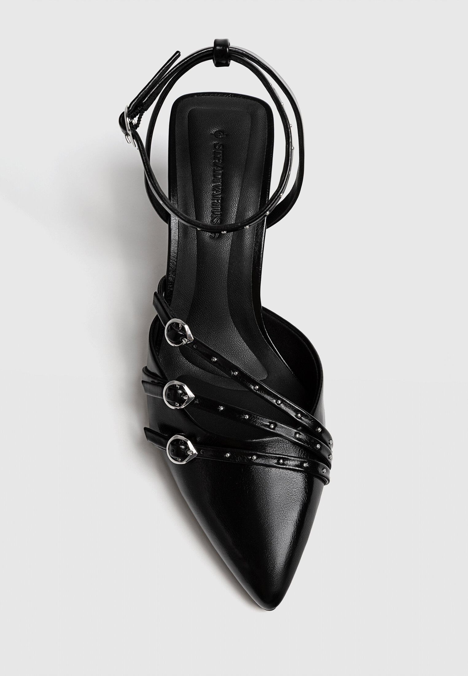 Heel buckle hotsell