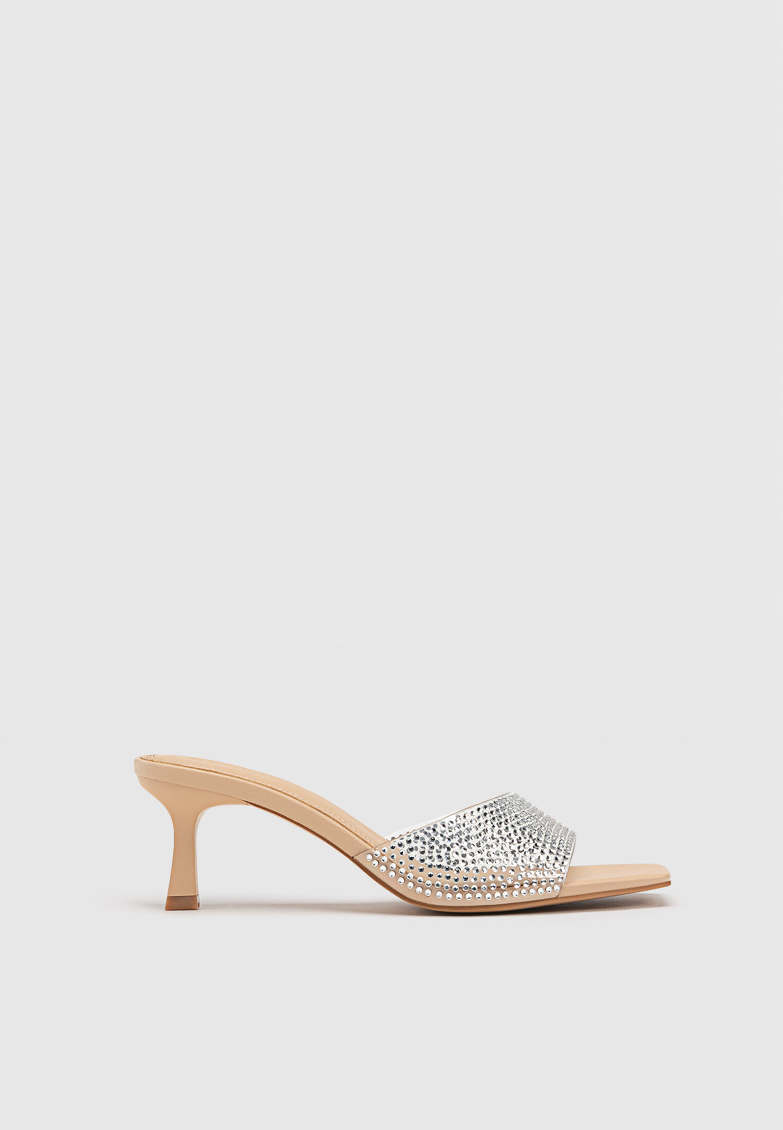 Stradivarius sandali cheap con tacco
