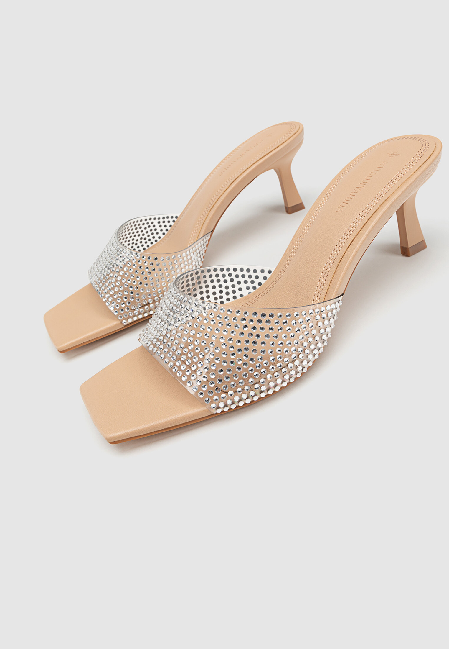 Sandali con tacco e strass