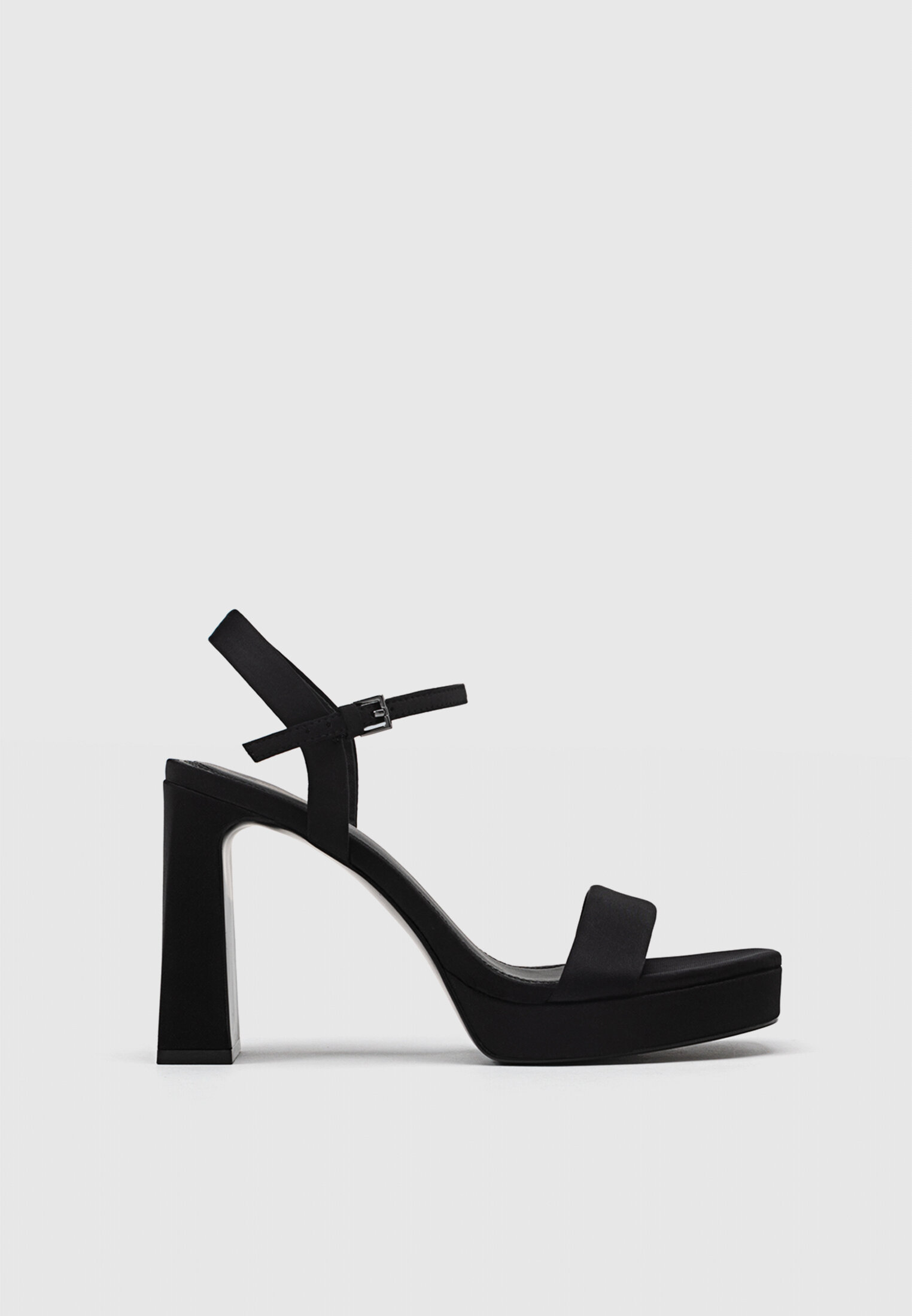 Black platform store sandals heels