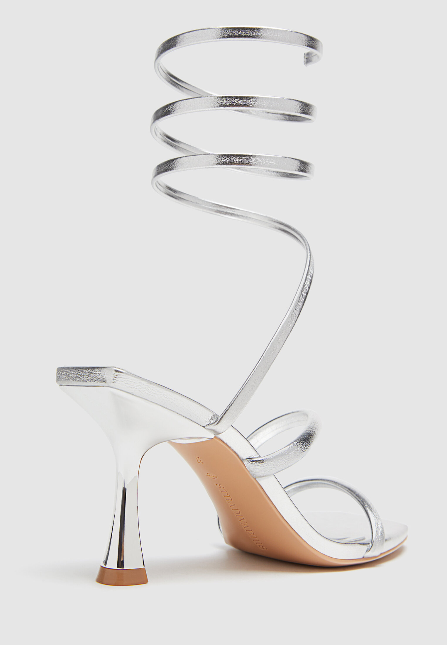 Stradivarius sandalias tacon deals