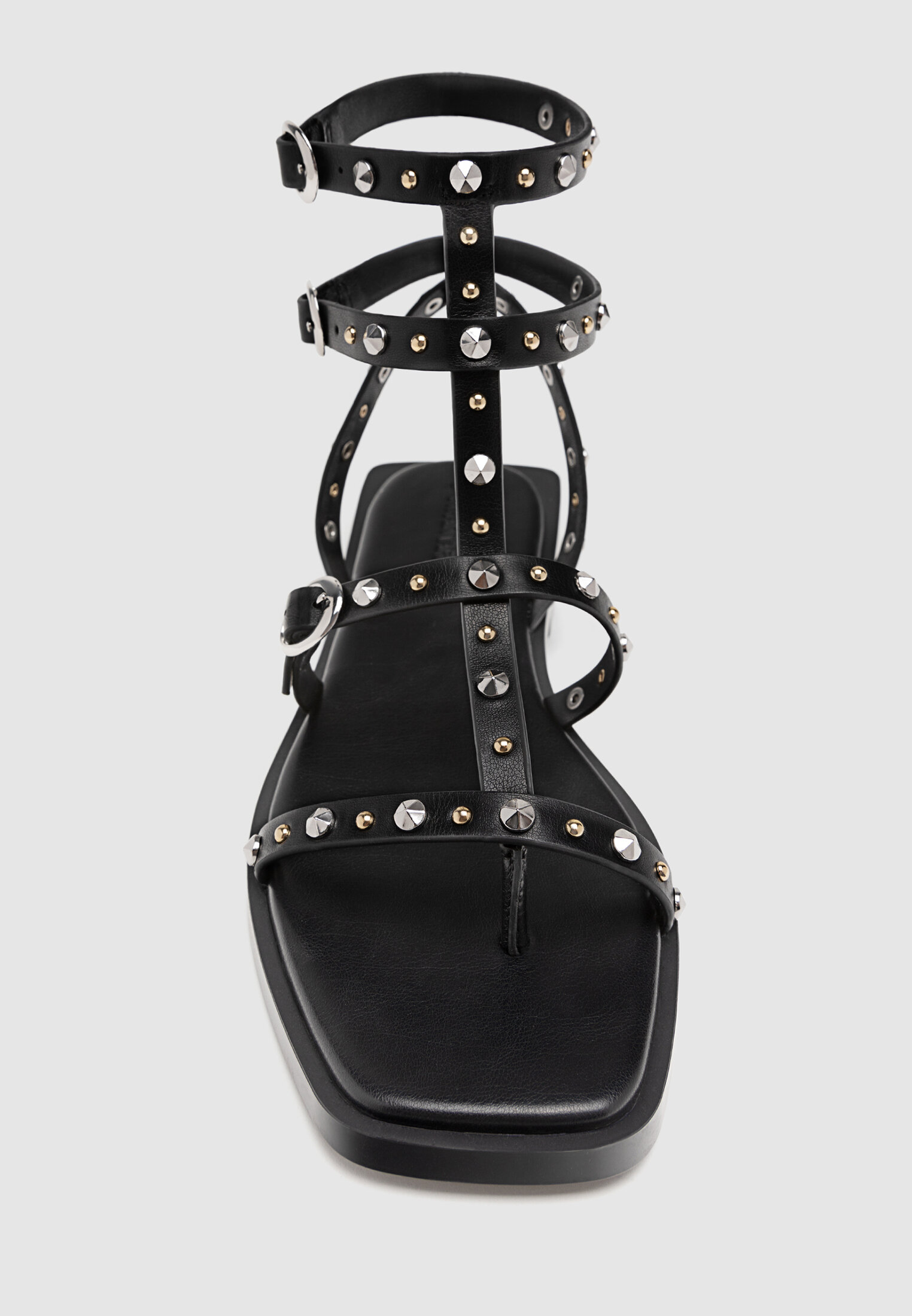 Sandalia plataforma negra stradivarius outlet